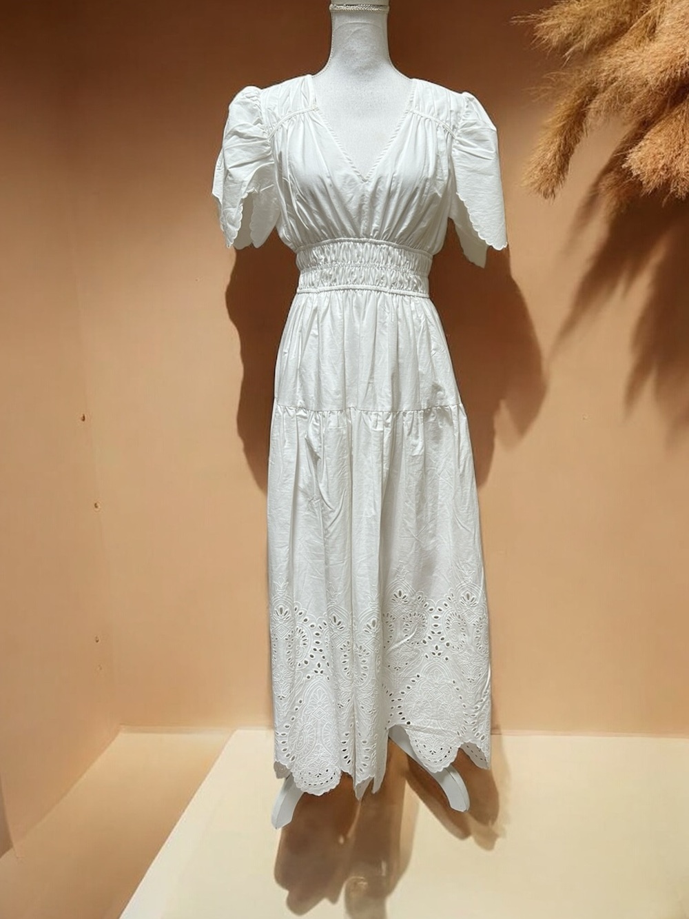 Moon River White Floral Embroidered Tiered Eyelet Puff Sleeve V Neck Maxi Dress - Picture 2 of 16